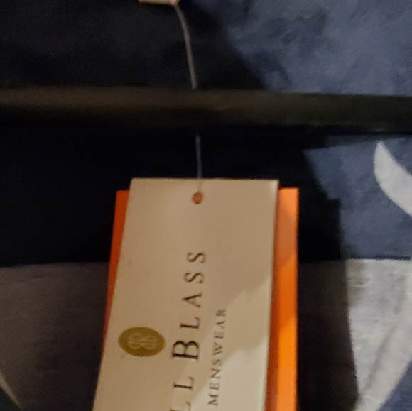 Men's Bill Blass short sleeve button up shirt - Picture 3 of 5